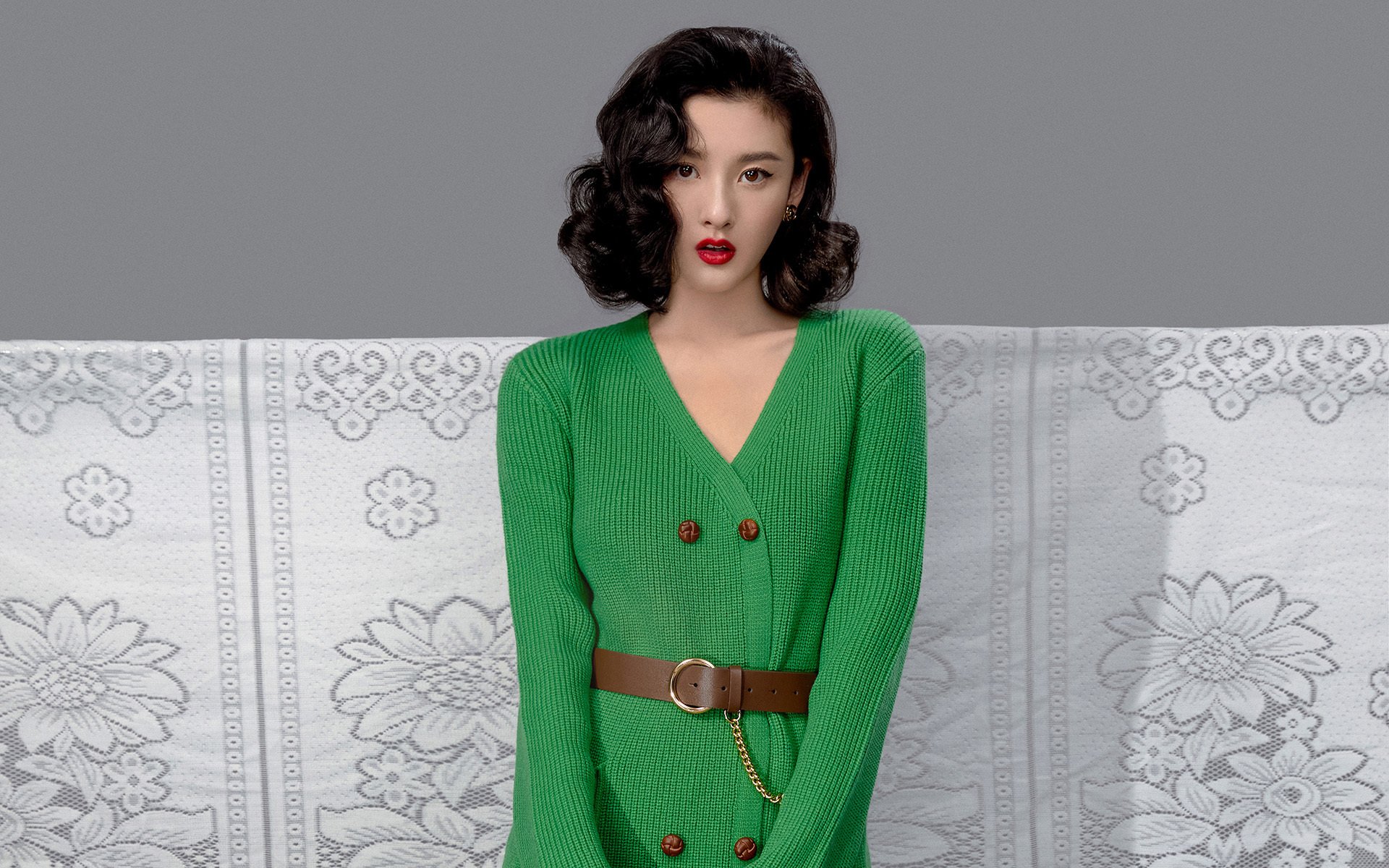 传奇骑手列车表演,骑术展示精彩纷呈,骑士骑车视频