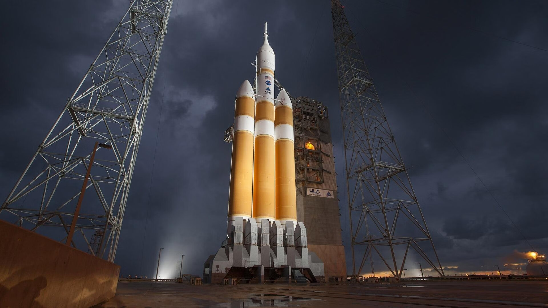 特色水上拔河,水中竞技激发团队默契,水中拔河比赛规则